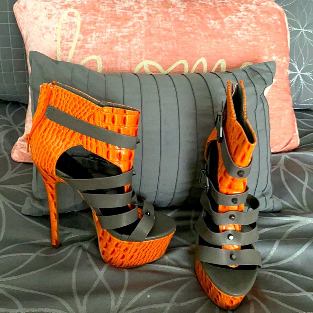 Sexy 6in stiletto burnt orange & dark gray